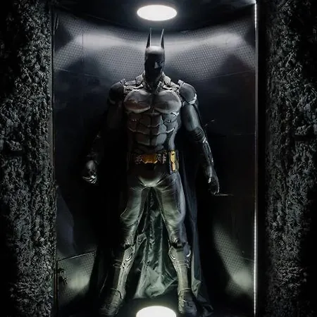 Holiday home Justice League: Arcade, Theater, Play, And More! *